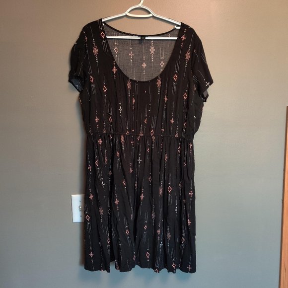 torrid Dresses & Skirts - Torrid Dress - 2X